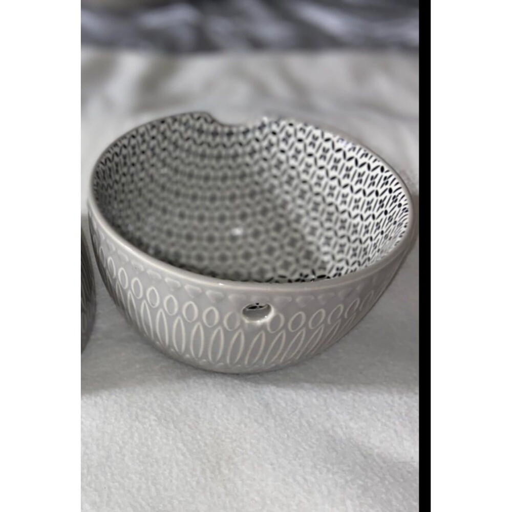 2 Signature Housewares Gray Stoneware Noodle Bowl Modern Geometric Pattern - Picture 2 of 7